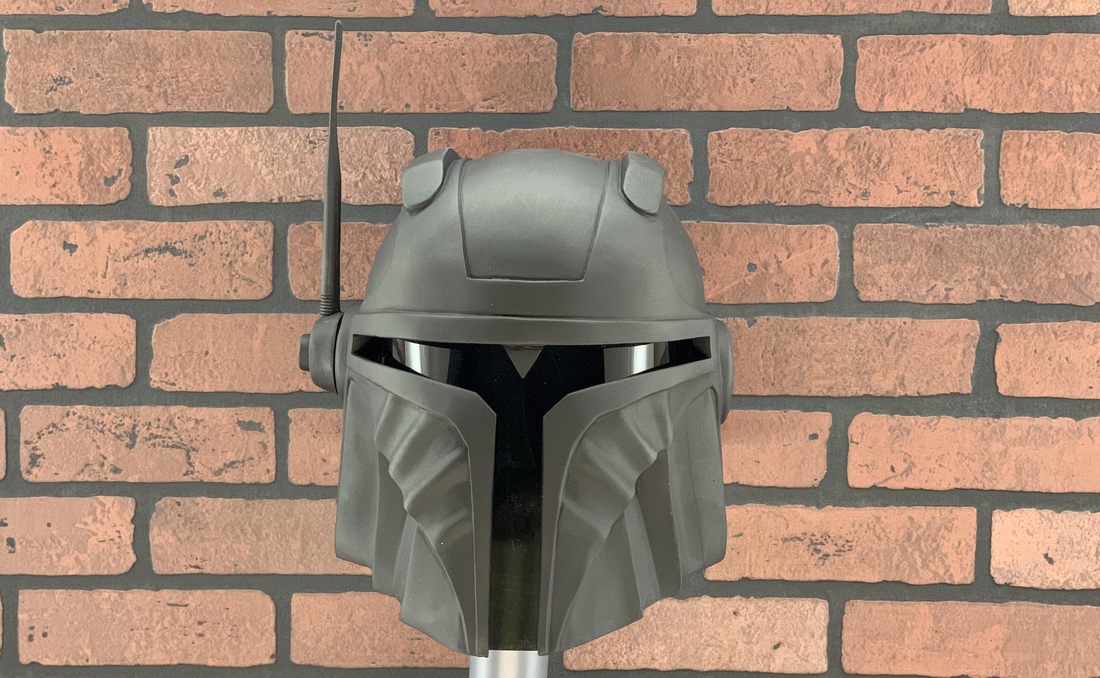 The Renegade Mandalorian Helmet | The Iron Forge
